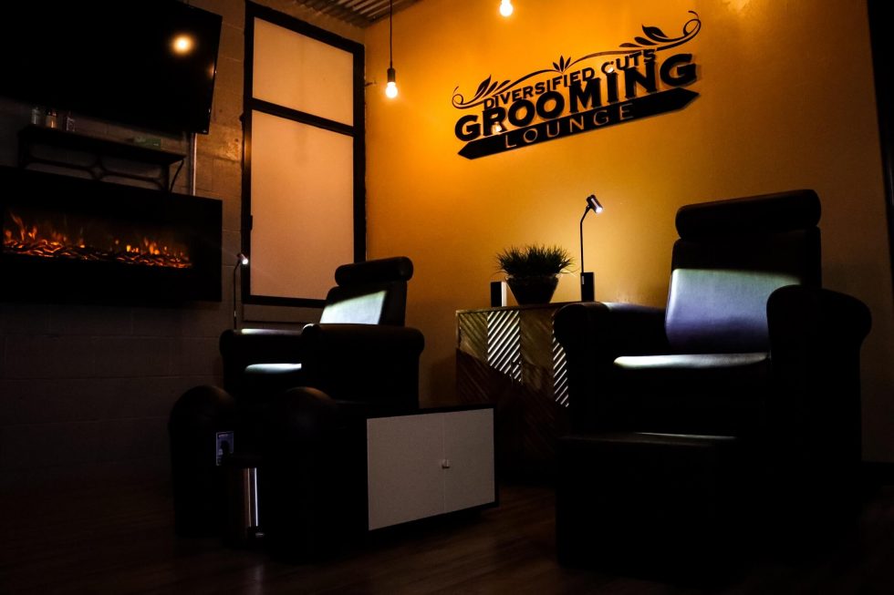 Grooming Lounge Diversified Cuts